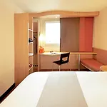 Ibis Ornano Montmartre Nord 18eme Hotel Paris