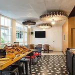 Ibis Paris Ornano Montmartre Nord 18Eme
