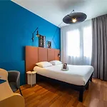 Ibis Ornano Montmartre Nord 18eme 3*