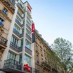 Ibis Ornano Montmartre Nord 18eme 3*