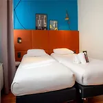 Ibis Ornano Montmartre Nord 18eme Paris