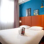 Hotel Ibis Ornano Montmartre Nord 18eme