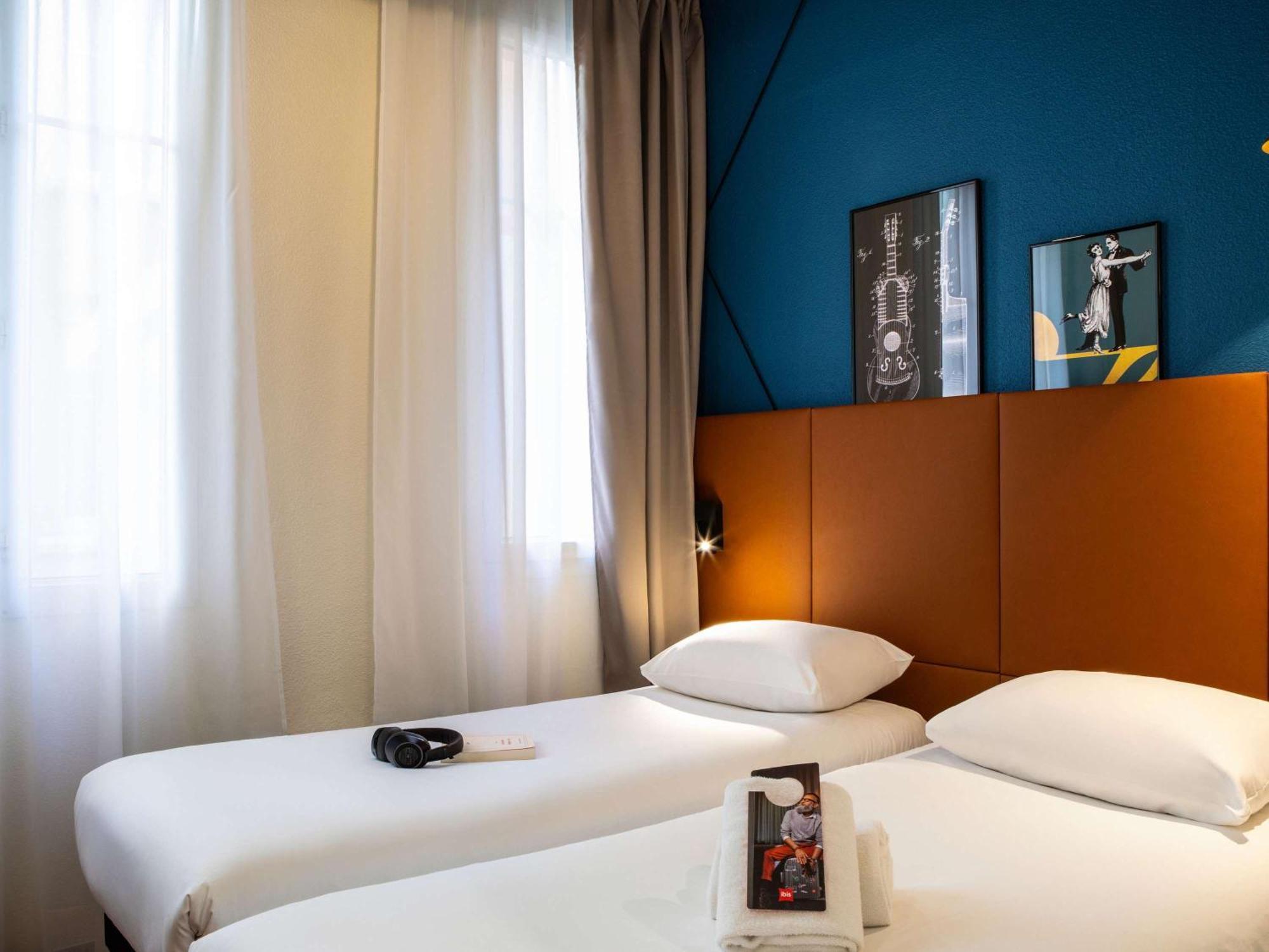 Hotel Ibis Ornano Montmartre Nord 18ème Parigi