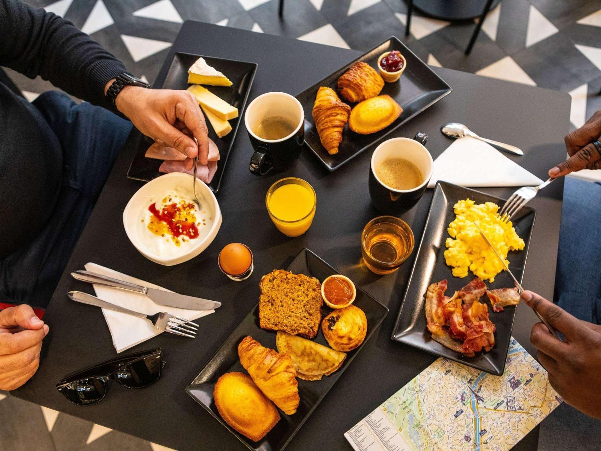 Ibis Ornano Montmartre Nord 18ème Hotel Parigi