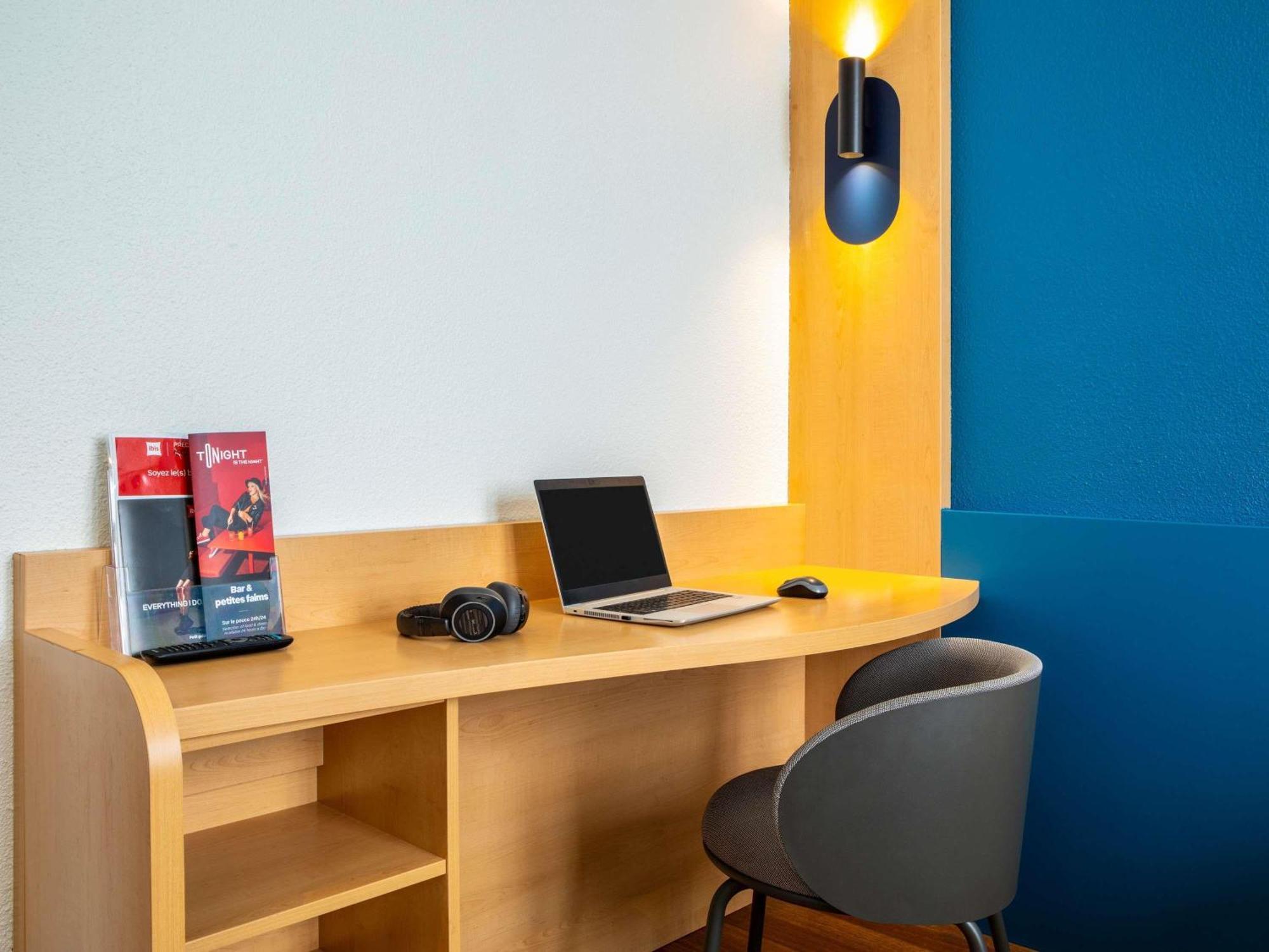 Ibis Ornano Montmartre Nord 18eme Hotel 3*