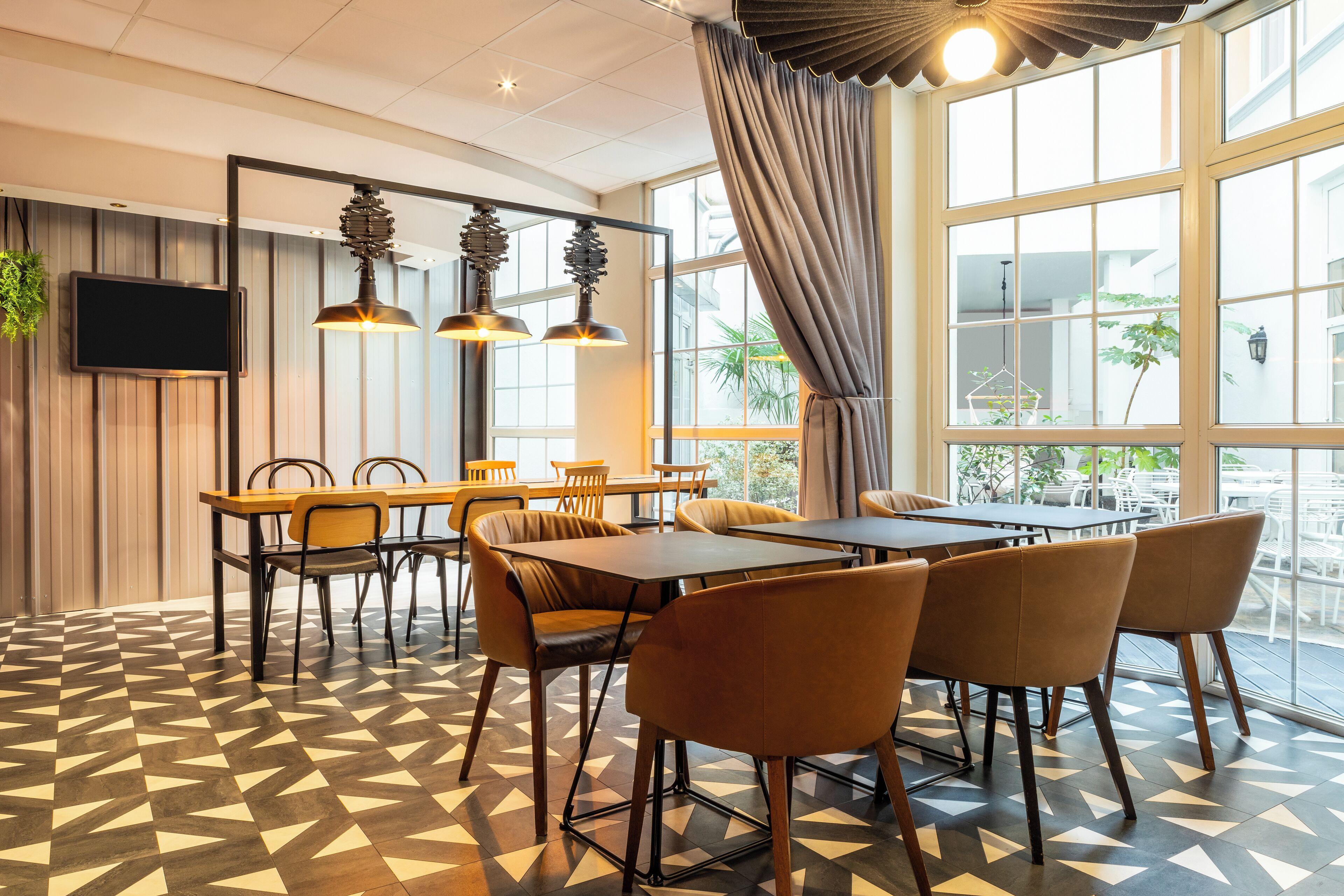 Hotel Ibis Ornano Montmartre Nord 18eme 3*