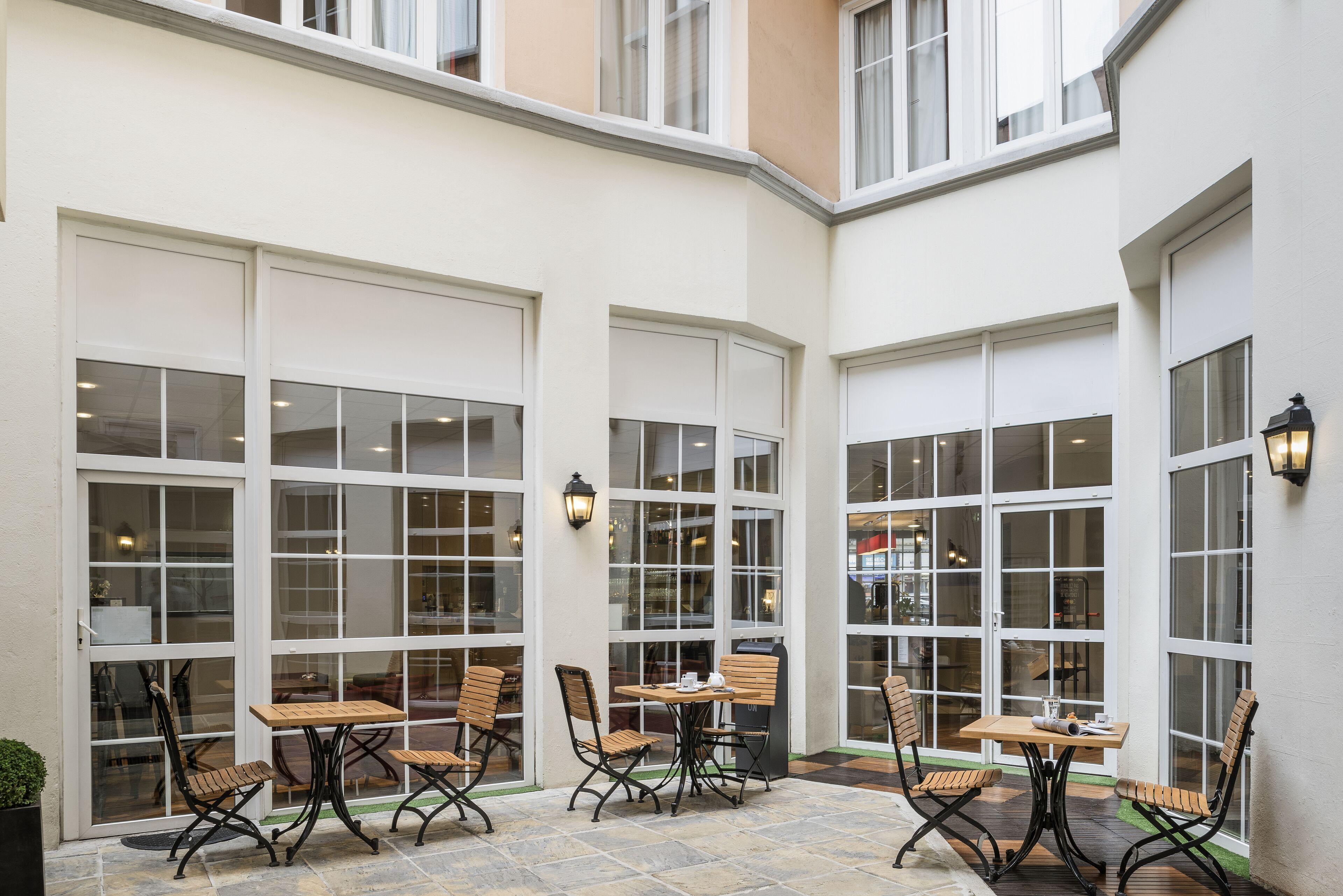 Hotel Ibis Ornano Montmartre Nord 18eme