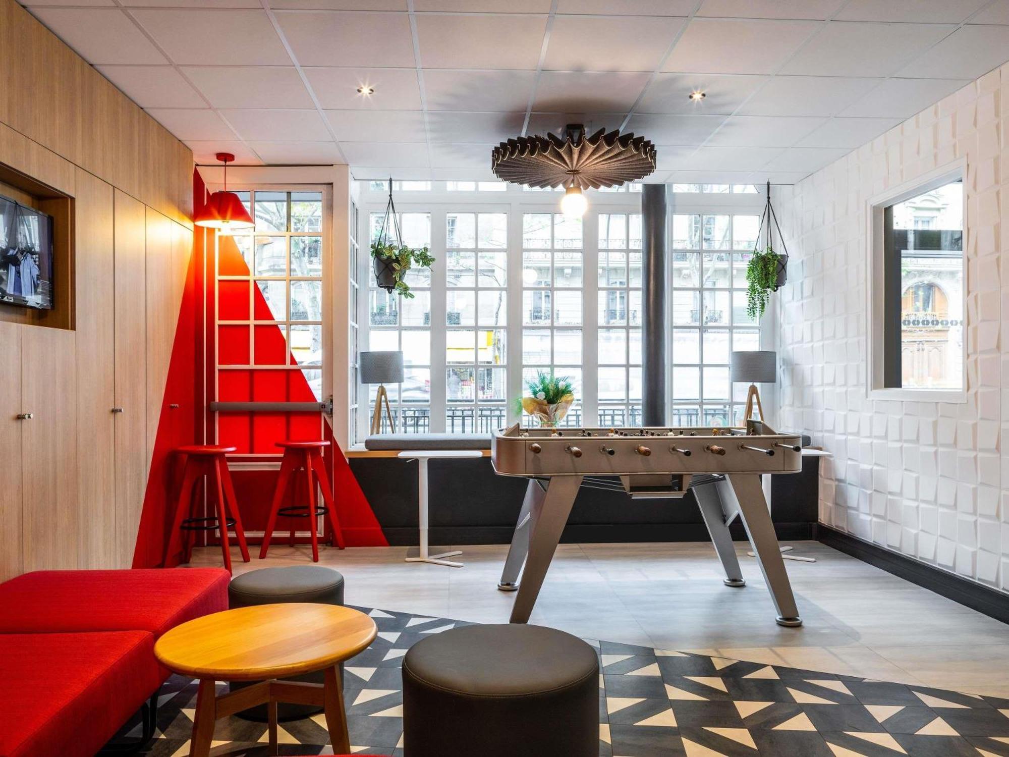 Ibis Ornano Montmartre Nord 18eme Hotel 3*