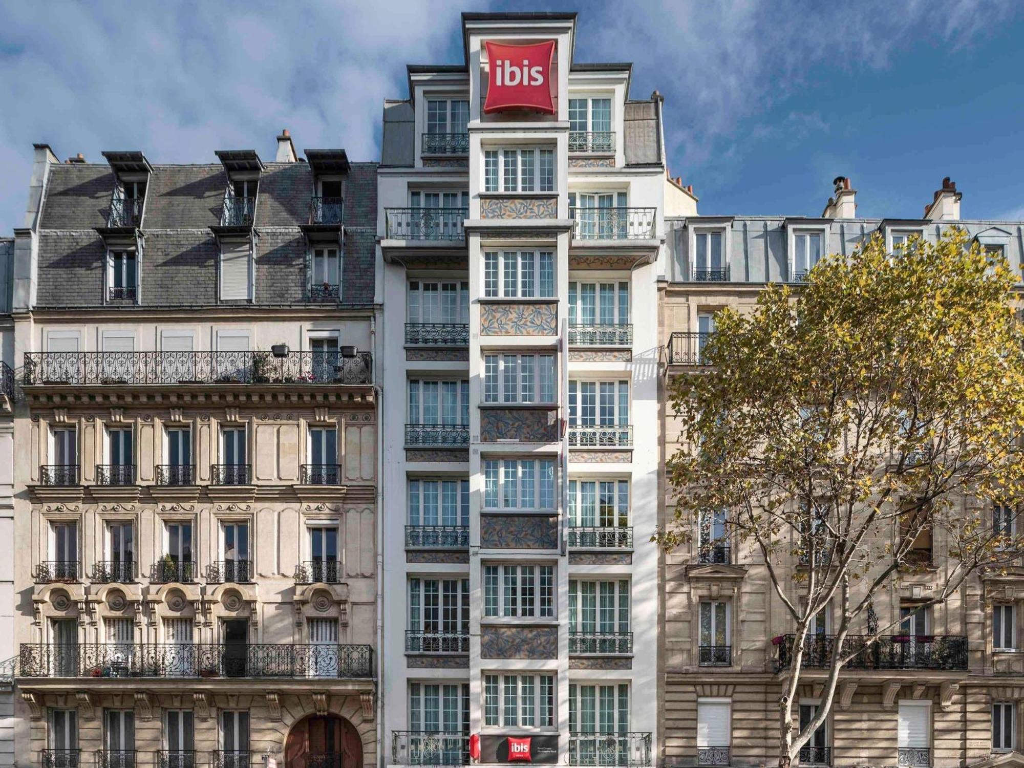 Hotel Ibis Ornano Montmartre Nord 18eme 3*