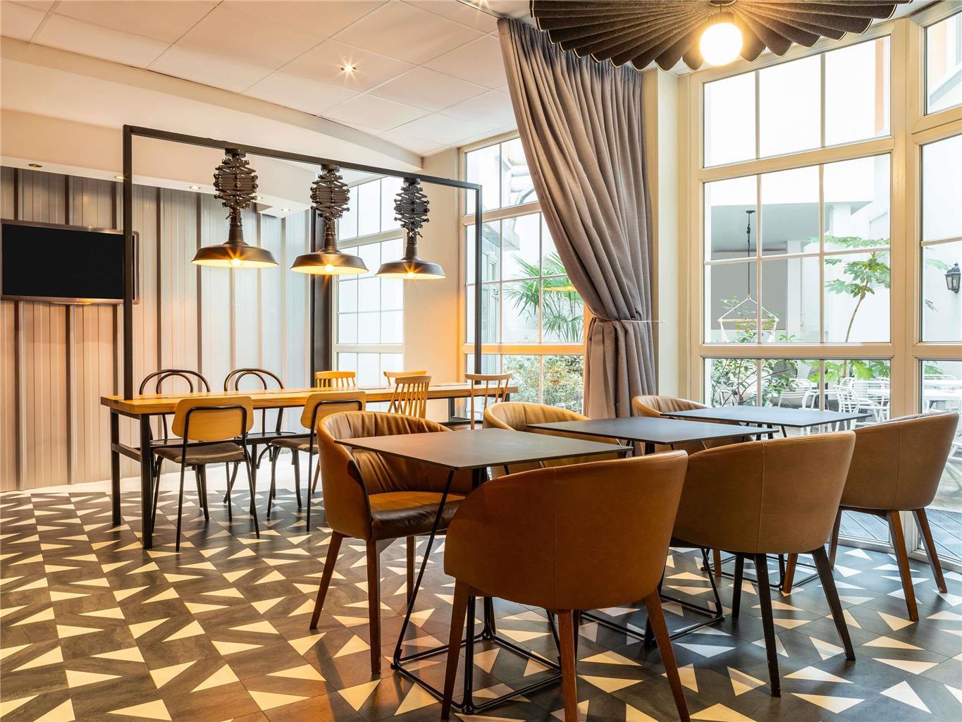 Ibis Ornano Montmartre Nord 18eme Hotel 3*