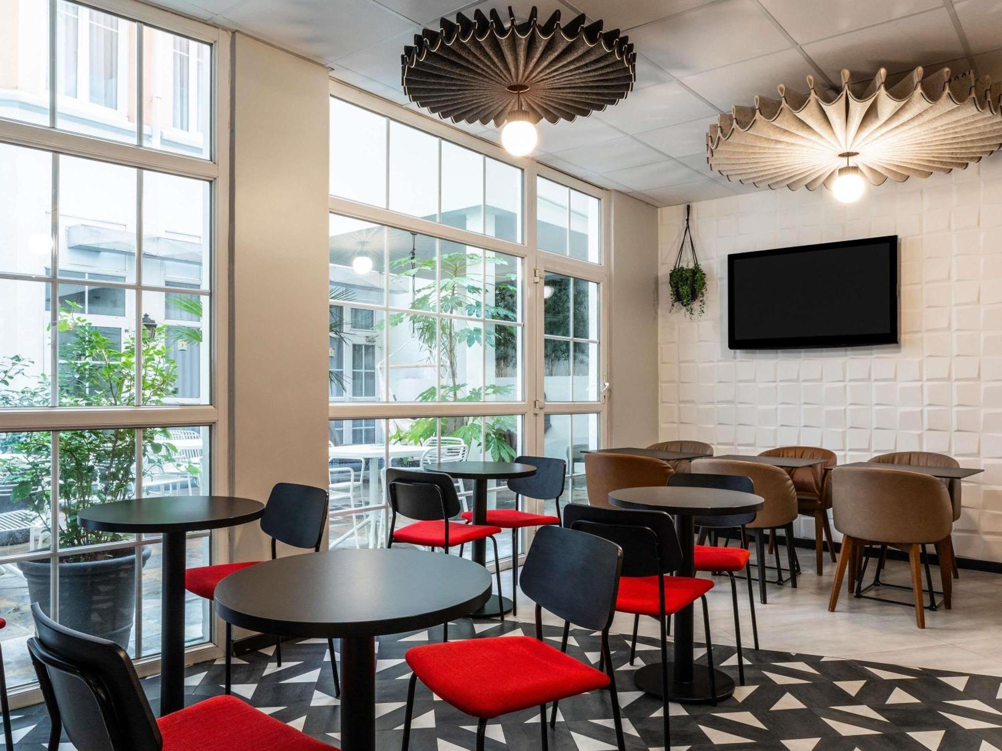Hotel Ibis Ornano Montmartre Nord 18ème