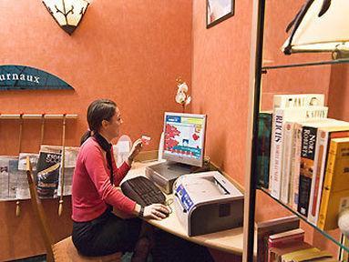 Ibis Ornano Montmartre Nord 18ème 3* Parigi